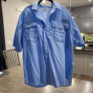 Columbia Light Blue Mesh-Lined Outdoor Shirt